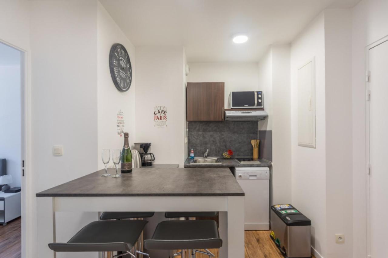 Appartement Confort Paris Монтеврен Екстериор снимка