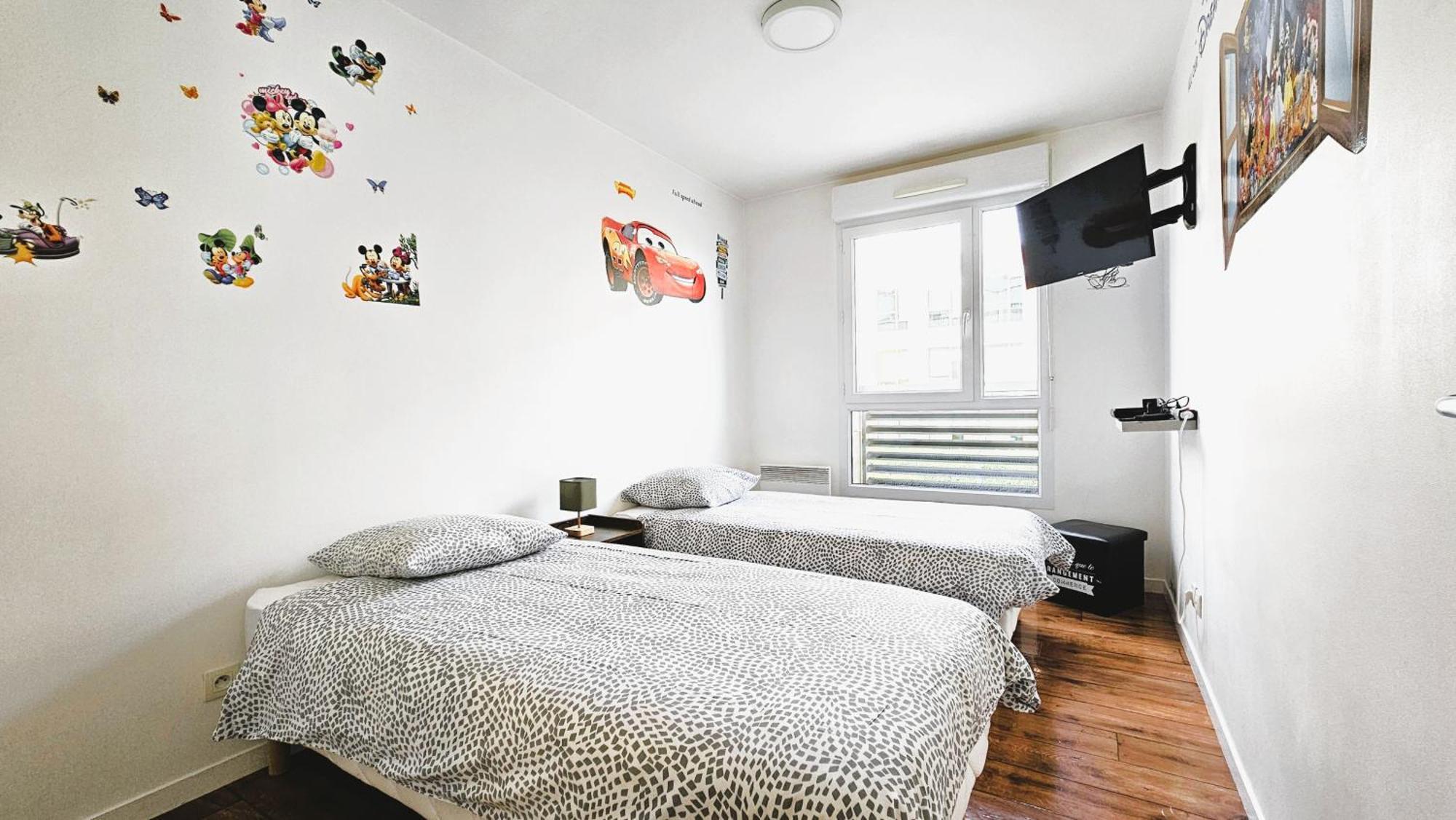 Appartement Confort Paris Монтеврен Екстериор снимка